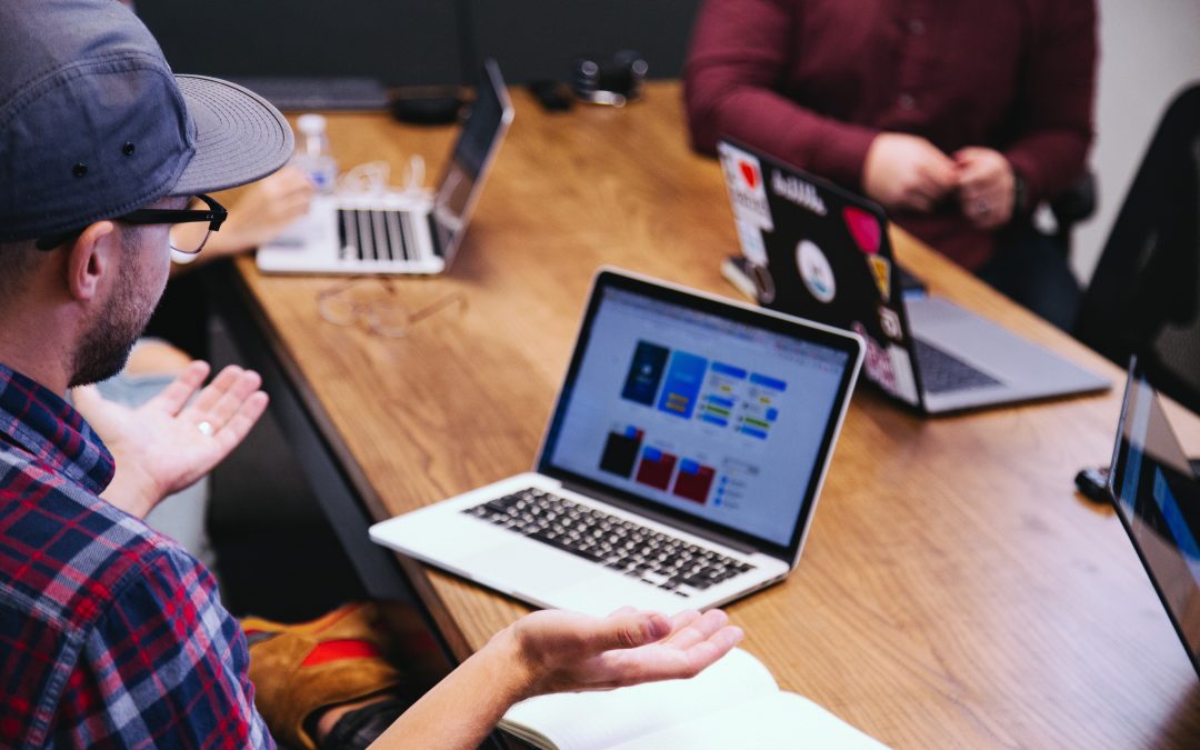 Why You Should Hire an Event Organizer for your Virtual Events?